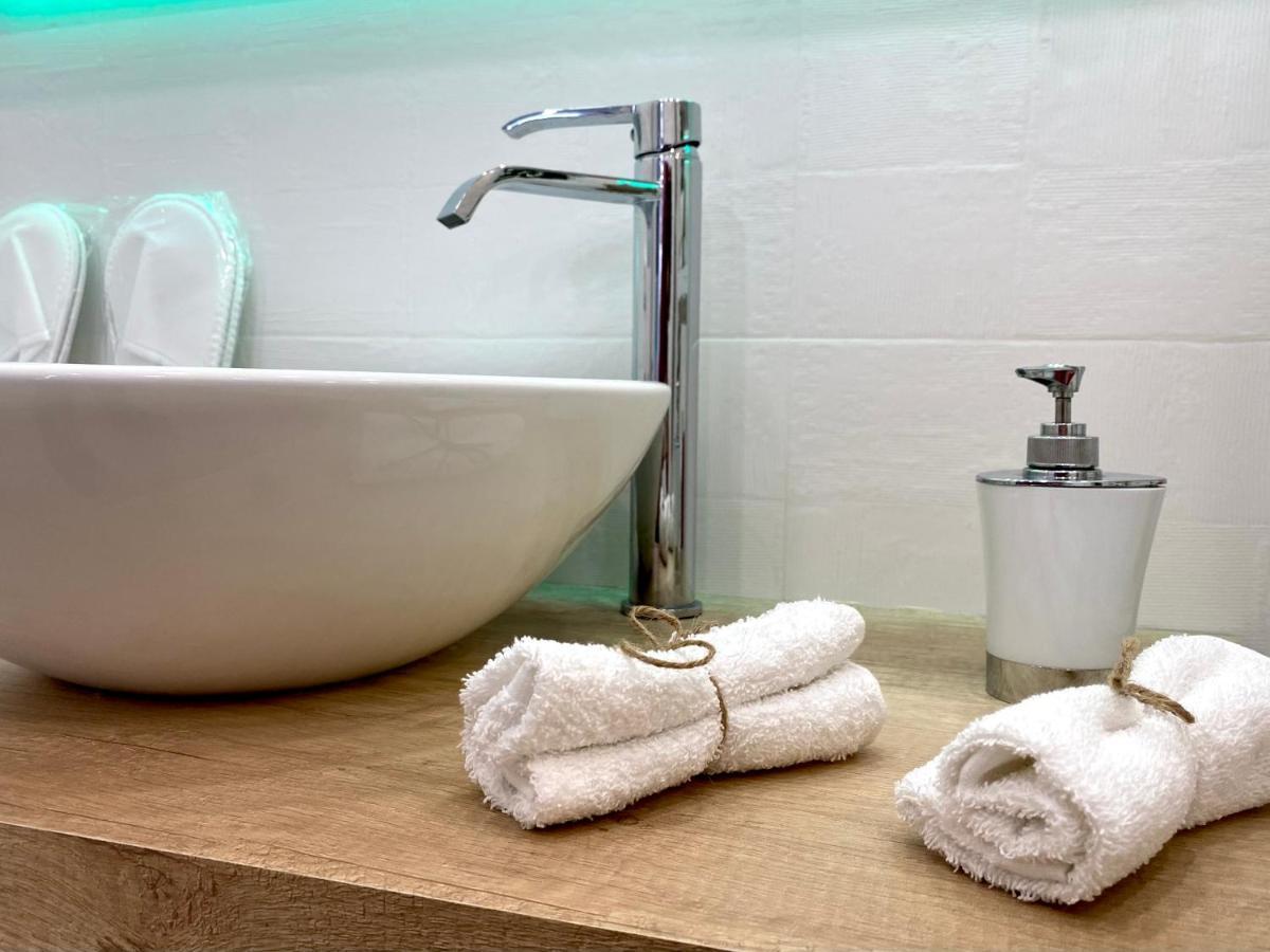 Suite Apto de invitados Montes de Málaga- Climatized Pool&Garden Exterior foto